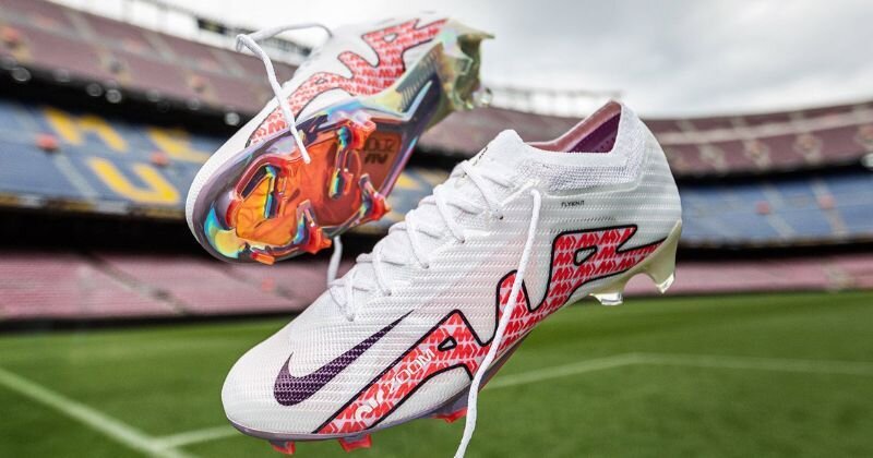nike mercurial football boots i white