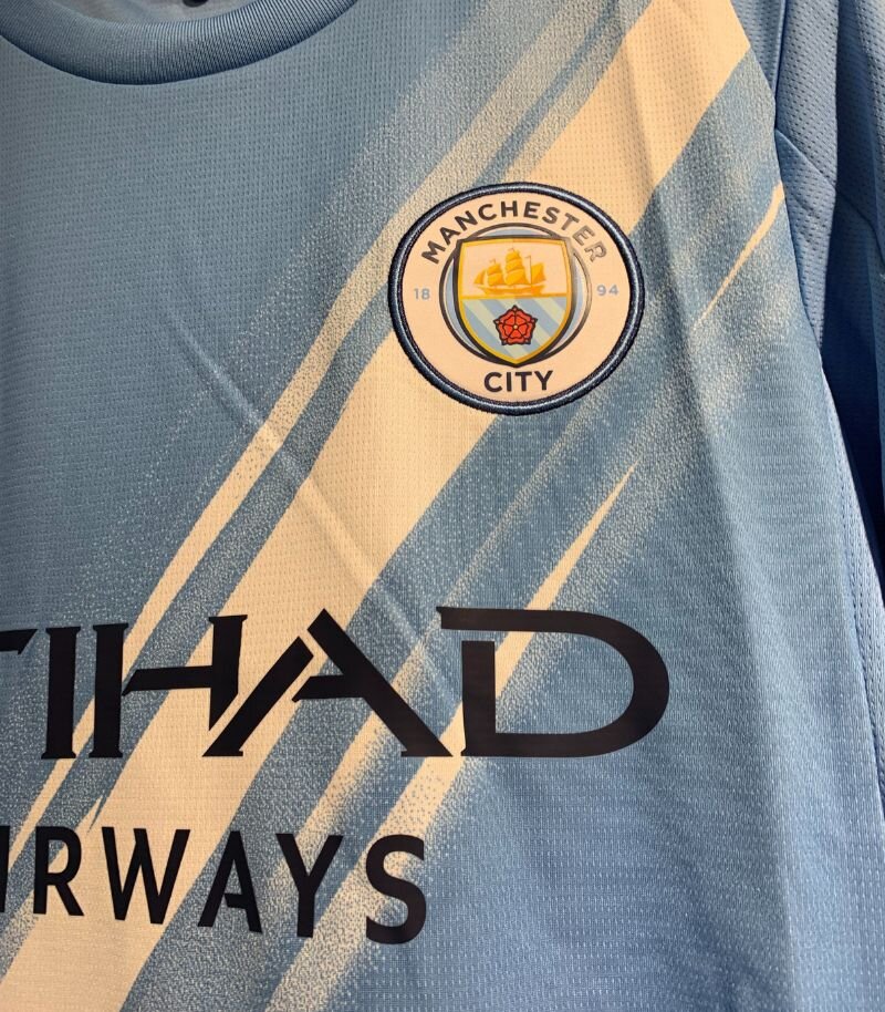 man city kit
