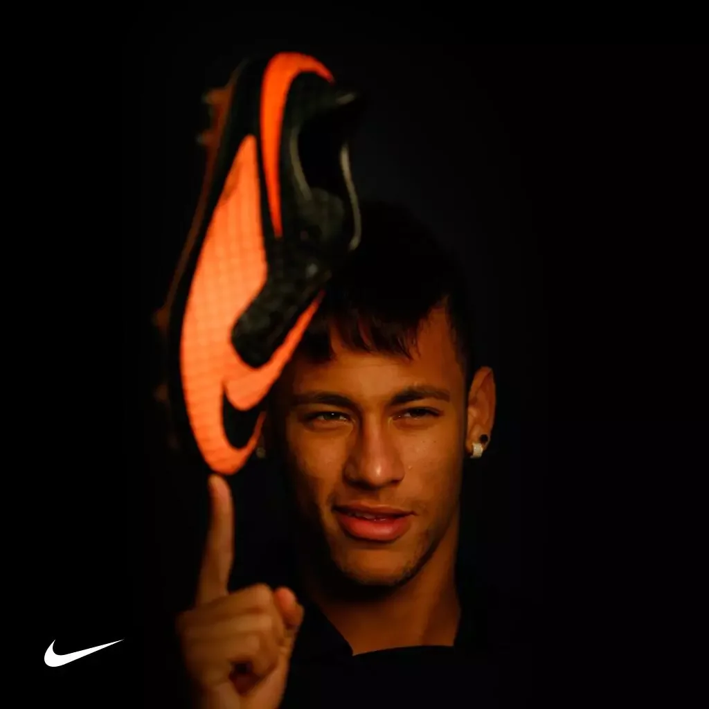 Nike hypervenom Phantom boot in black and orange